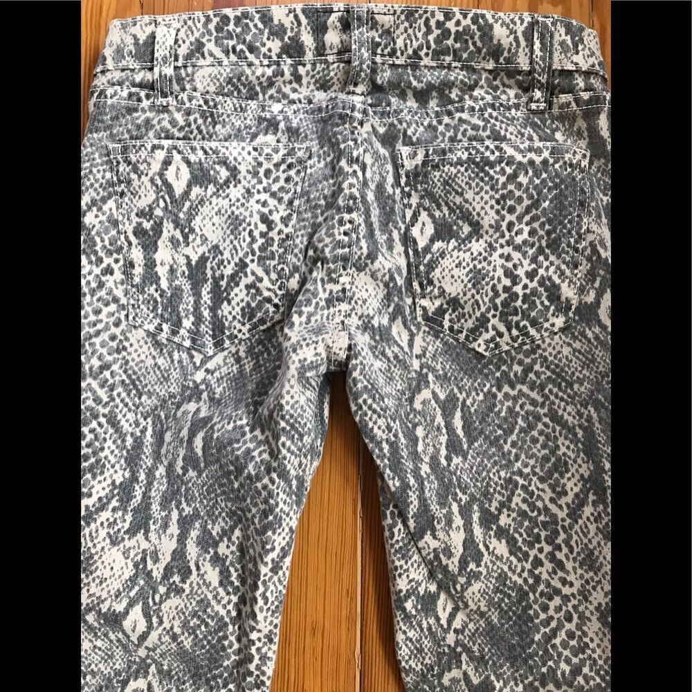 Current Elliott Jeans - Picture 6 of 6